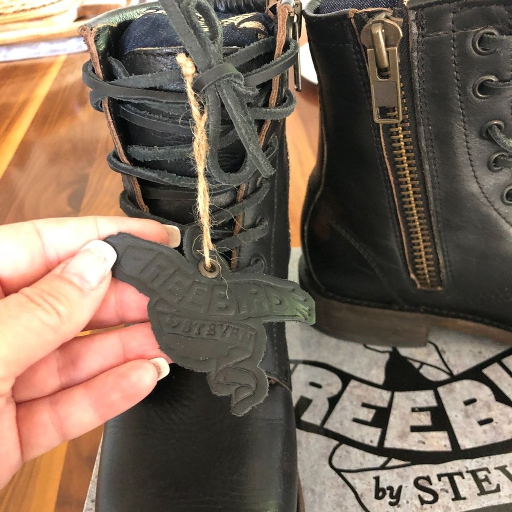 Like new! Freebird by Steven Manchester Combat Boots Black Size 6 Booties - Picture 7 of 16